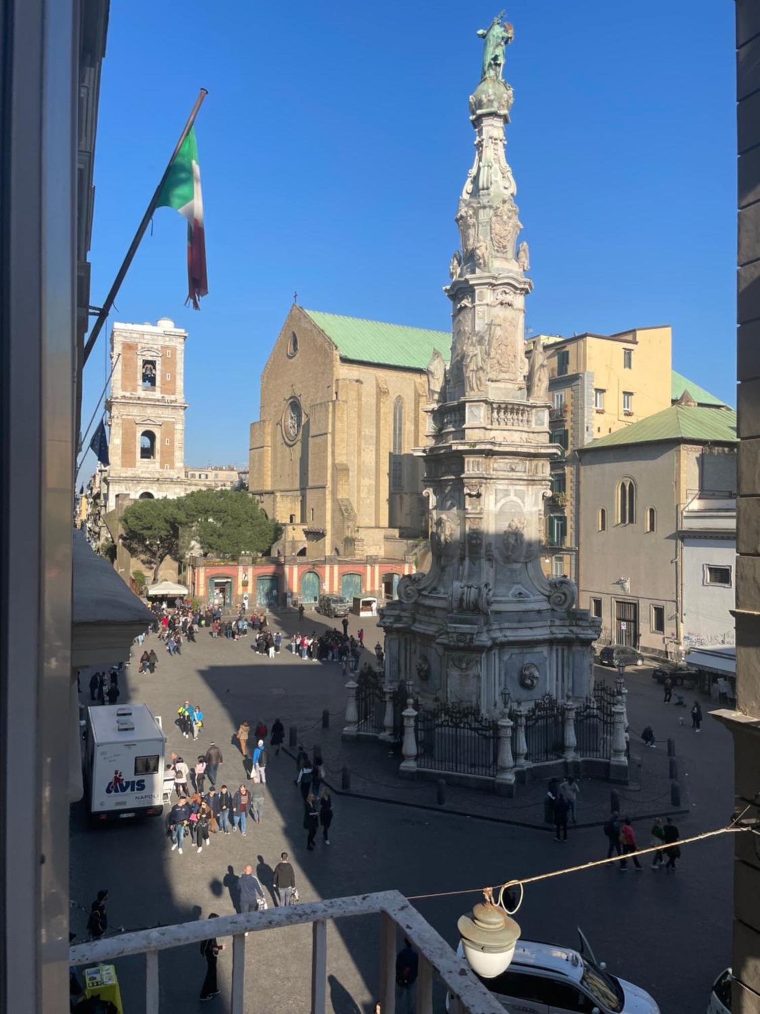 B&B Il Balconcino A Santa Chiara Νάπολη Εξωτερικό φωτογραφία